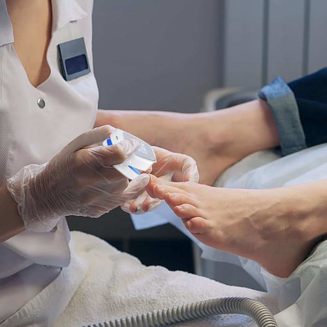 RepairNail, laserowe urządzenie do pielęgnacji paznokci